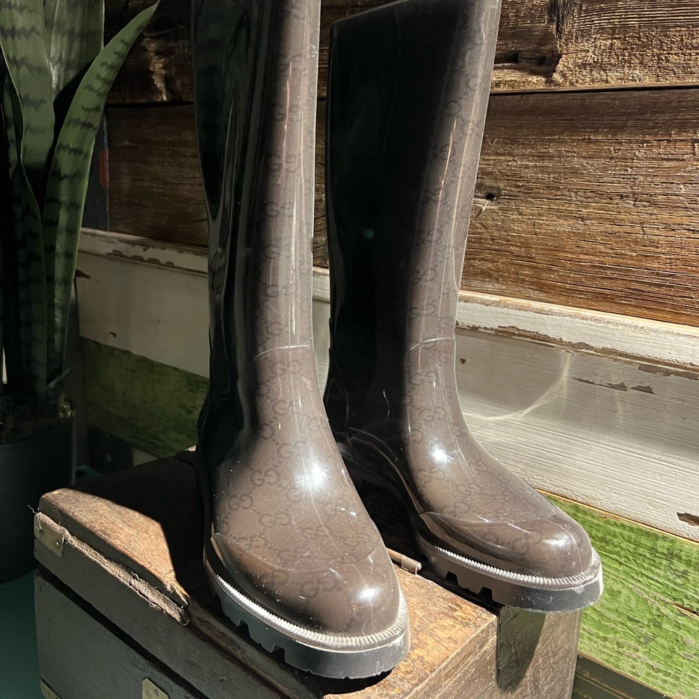 Gucci rain boots, worn once.